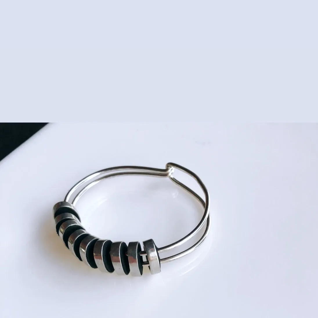 Oval neo cuff